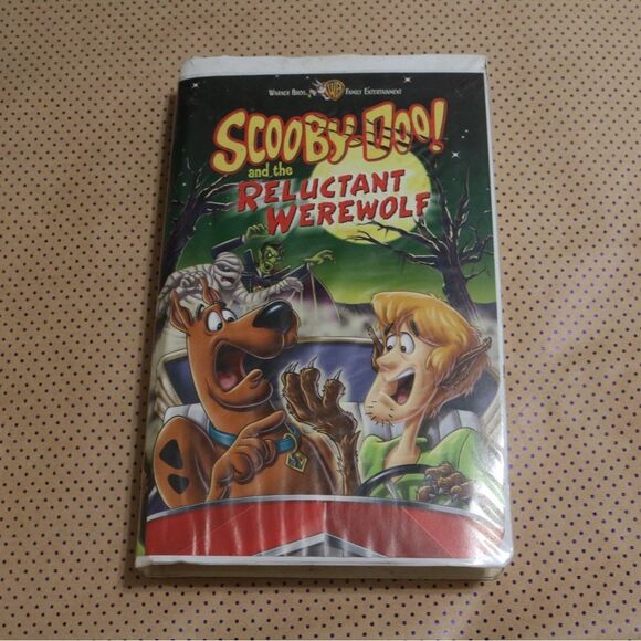 Scooby Doo and the Reluctant Werewolf VHS - Picture 1 of 1